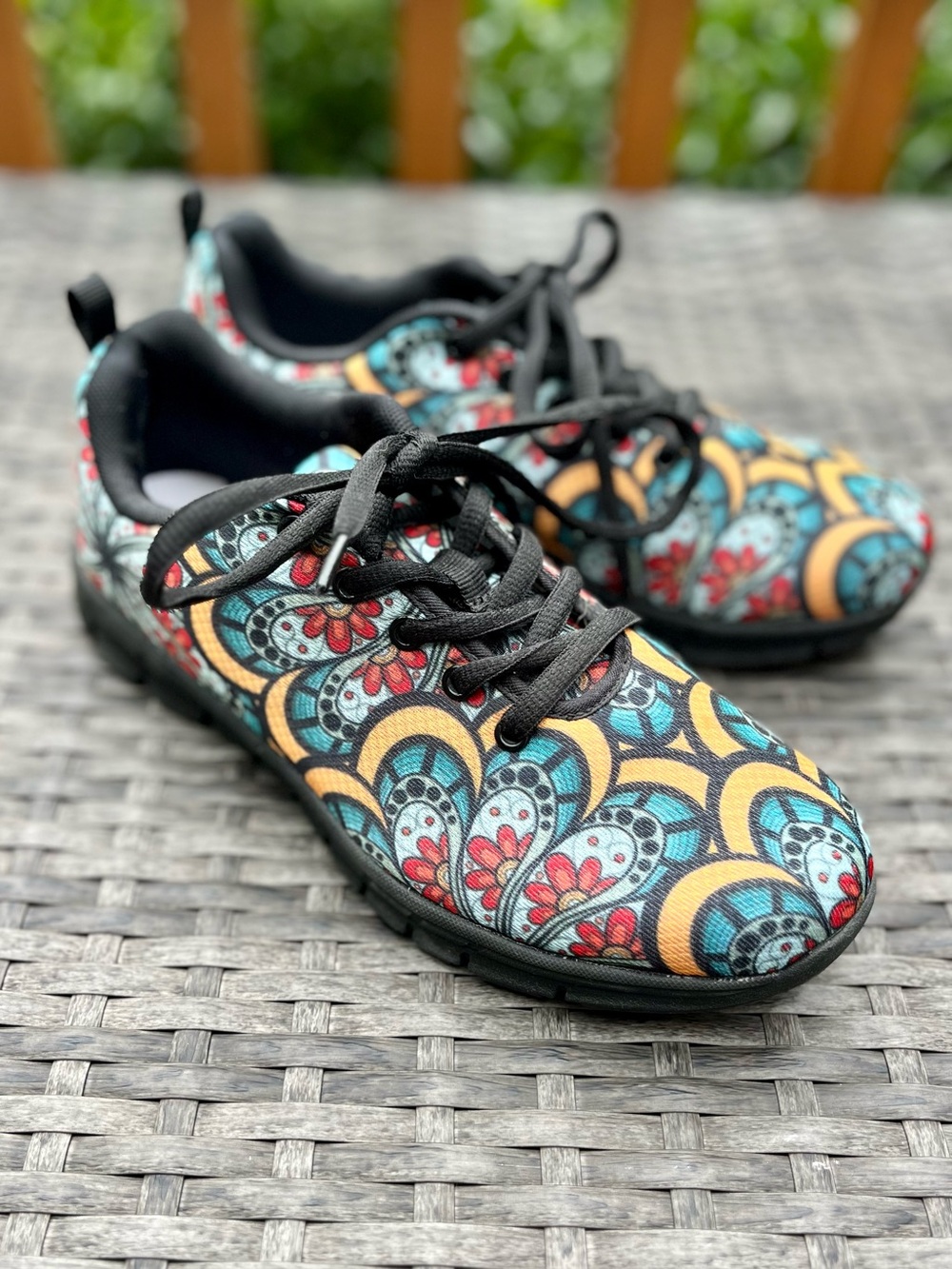 Women’s Patterned Lace-Up Sneakers in Black with Teal and Red Accents